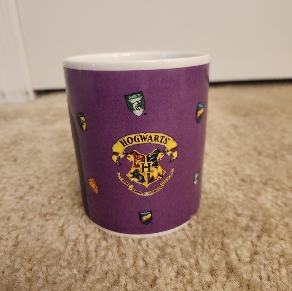 Harry Potter & Sorcerers Stone Mug Hogwarts 2001 Warner Bros Enesco 11 oz - Picture 2 of 6